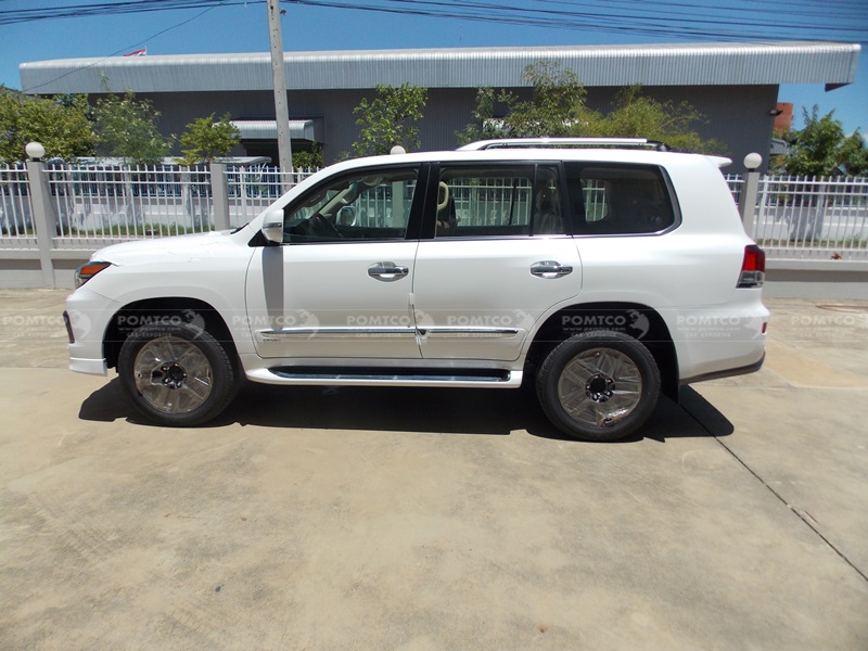 2015 LEXUS LX 570